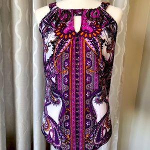 ⚡️2/$30⚡️ INC keyhole halter top